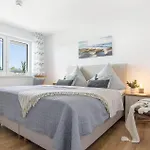 Lägenhet Strandlaeufer *
